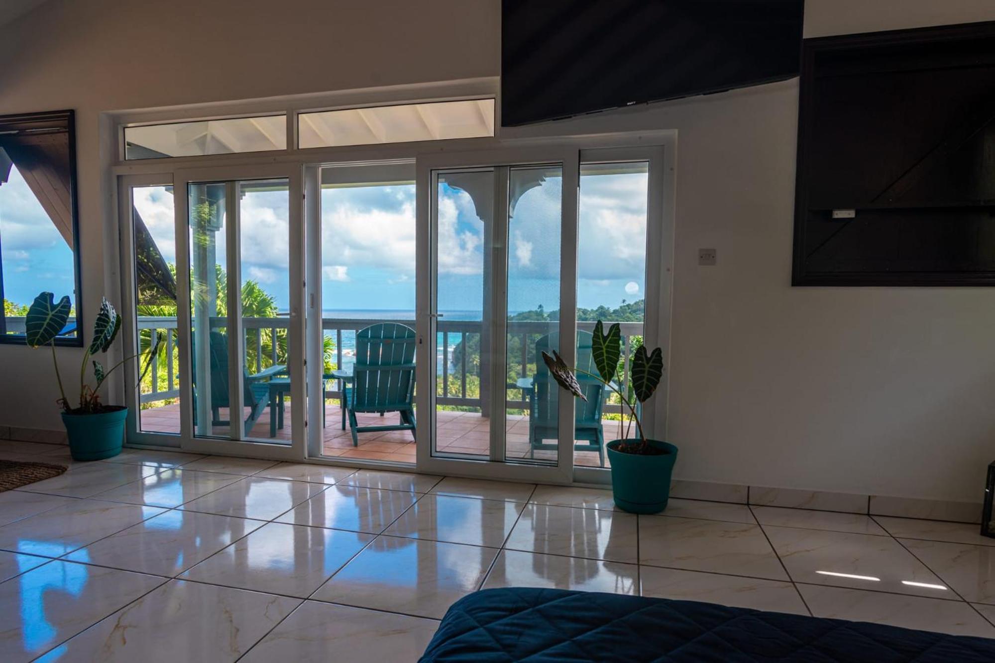 Hodges Bay House Apartment Calibishie Bagian luar foto