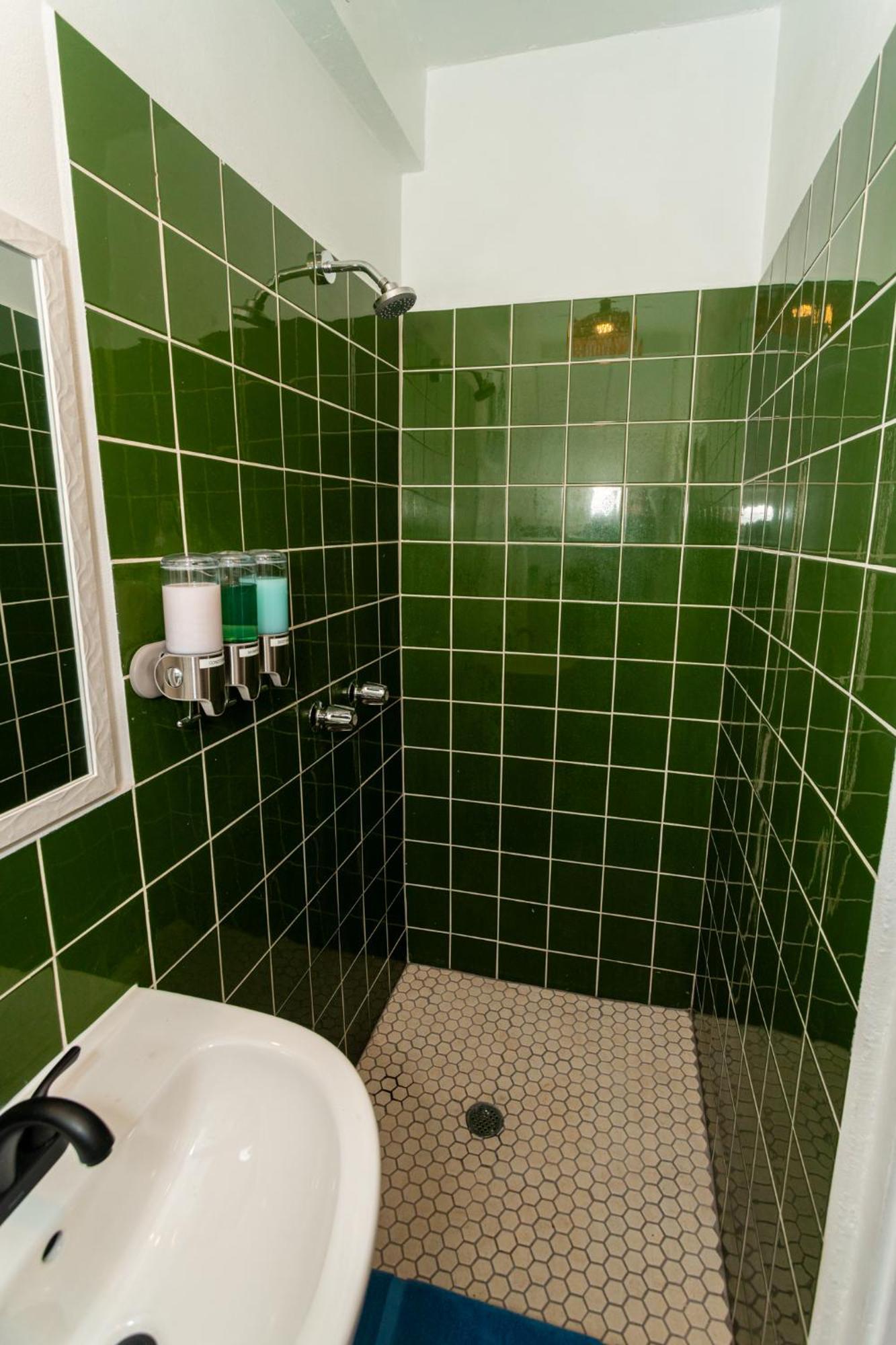 Hodges Bay House Apartment Calibishie Ruang foto
